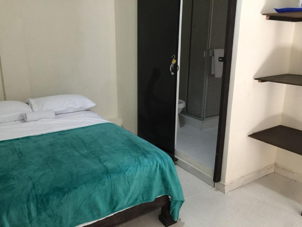 Hostal Cafe Casa De La Abuela Санта-Роса-де-Кабаль Экстерьер фото